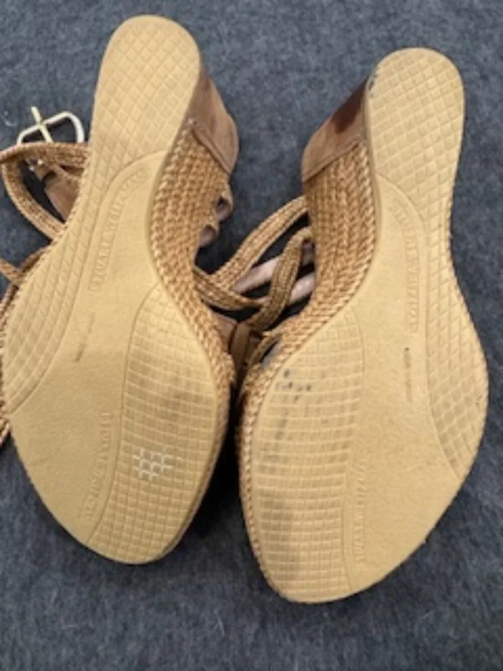 Stuart Weitzman Natural Woven Sandal - Picture 3 of 3